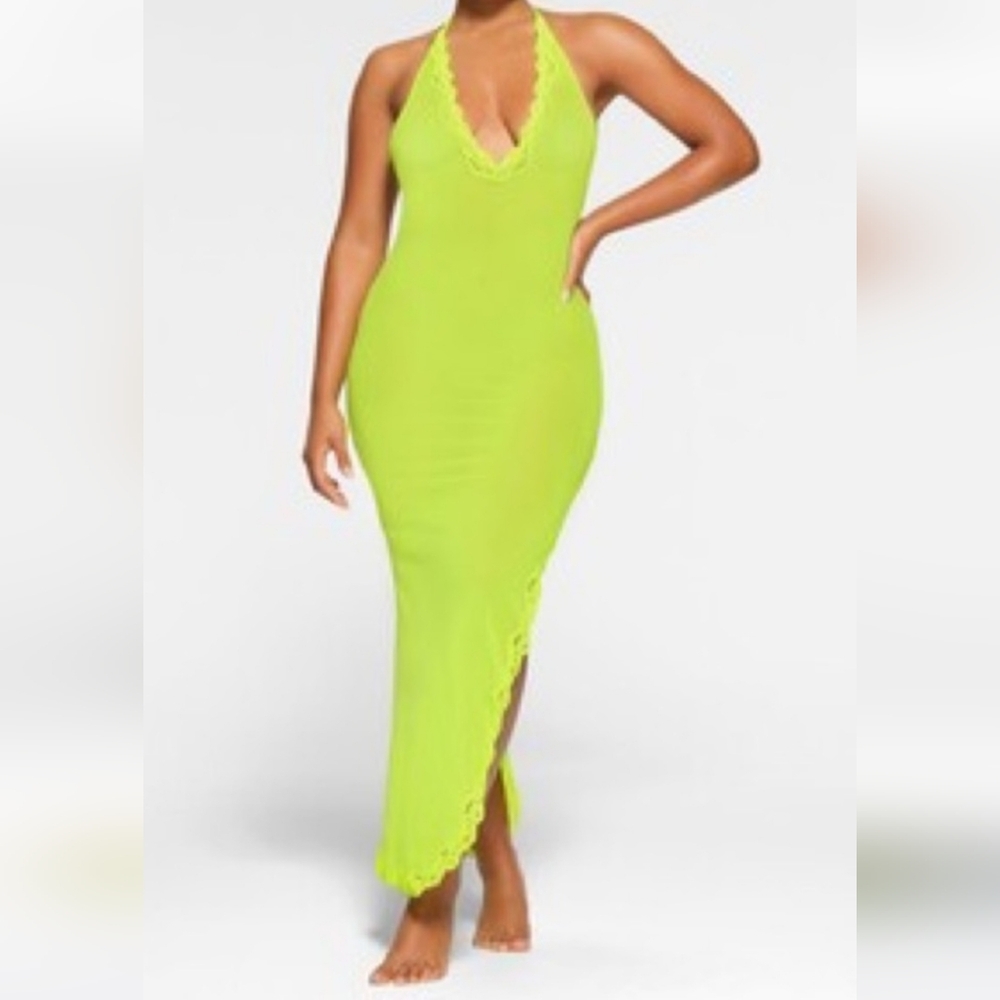 NEW SKIMS Mesh Lace Plunge Halter Dress (Neon Green) - SKIMS
